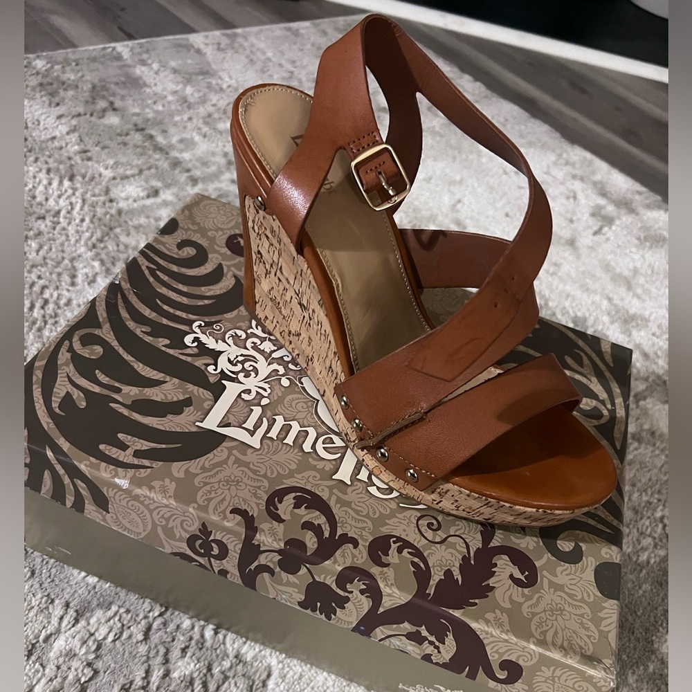 Gently used wedges